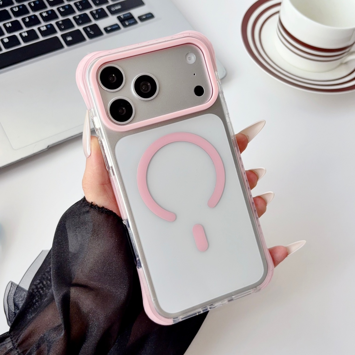 Airbags Shockproof Clear Magne - огляд і ціна Clear Magsafe Case