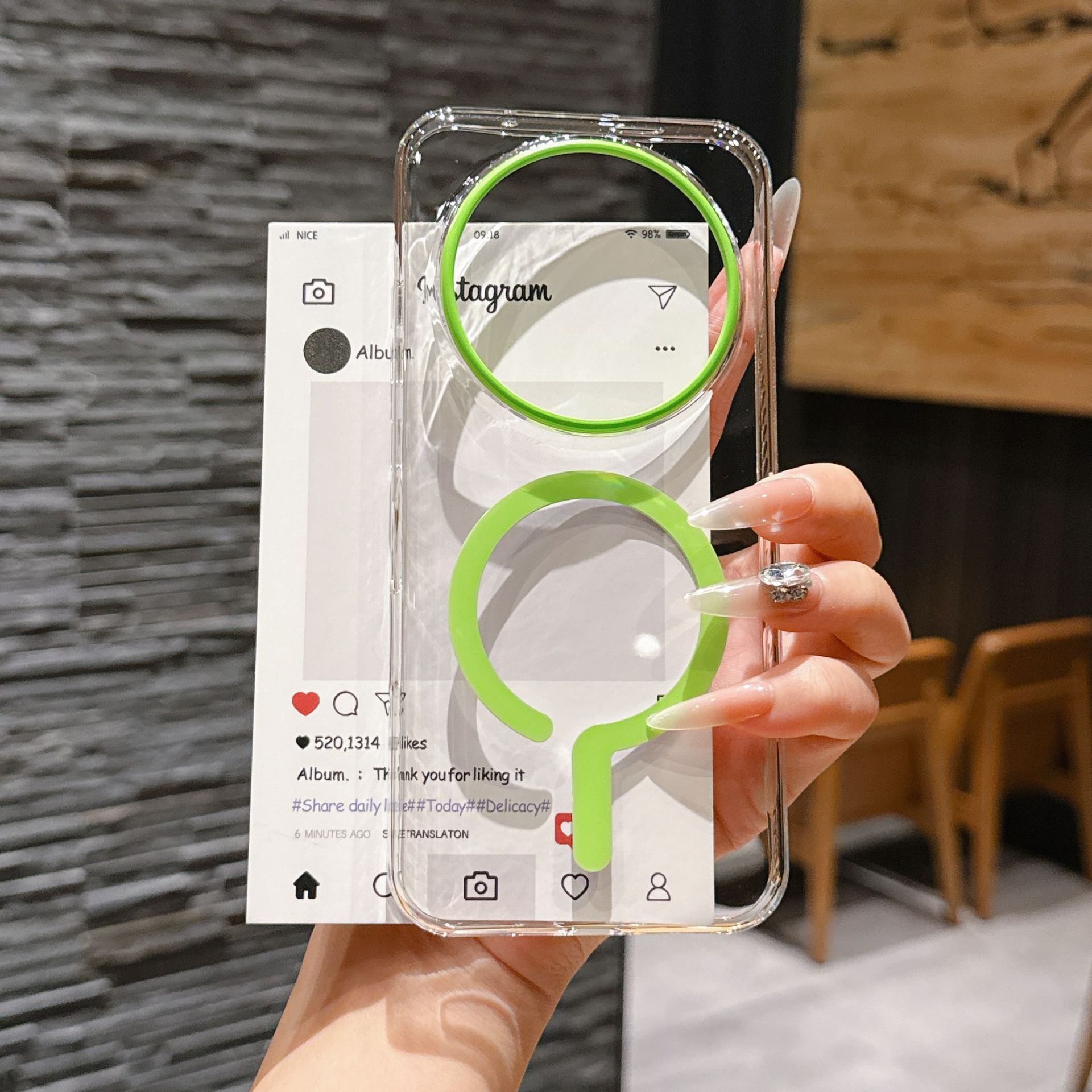 Fashion Luxury HD Transparent  - огляд і ціна Clear Magsafe Case