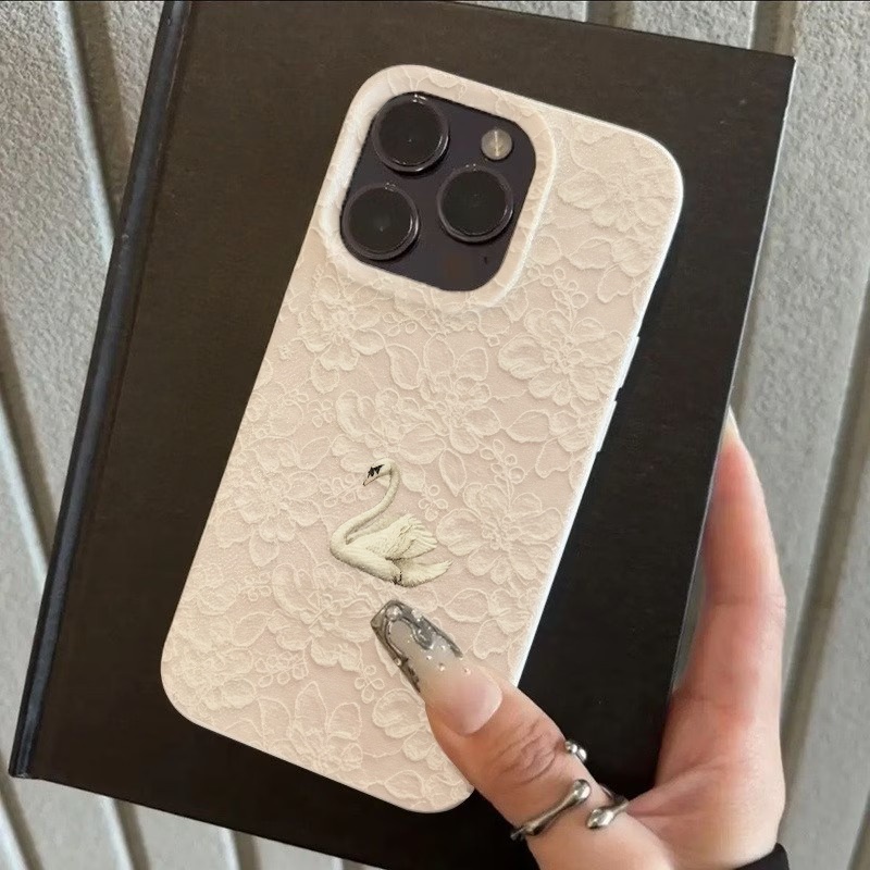 Lace Swan Pattern Lychee Textu - огляд і ціна Phone Cases Iphone 16 Pro Max
