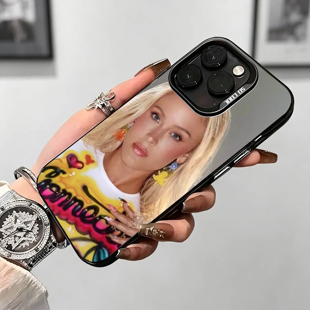 Singer Zara Larsson Venus Retr - огляд і ціна Phone Cases Zara